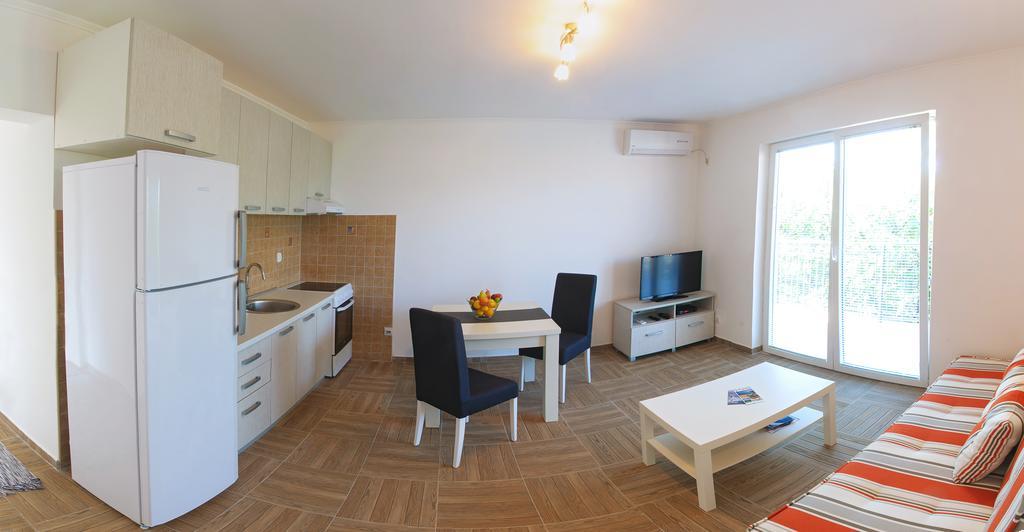 Apartmani Tivat Kaludjerovic Room photo